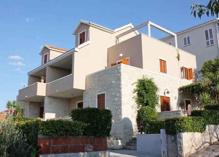 With Parking Space Postira, Brac - 5617 Apartament
