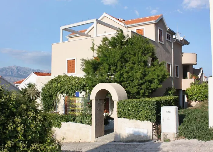 With Parking Space Postira, Brac - 5617 Apartament