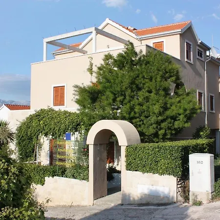With Parking Space Postira, Brac - 5617 Apartman
